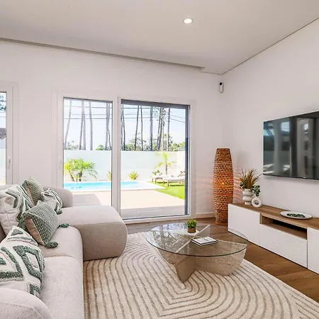 Oceanbreeze Aroeira - Optional Heated Pool - 5 Min Away Aroeira (Setubal)