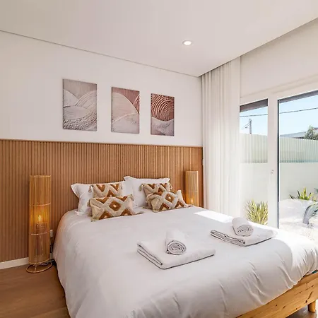 Oceanbreeze Aroeira - Optional Heated Pool - 5 Min Away * Aroeira (Setubal)