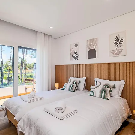 فيلة Oceanbreeze Aroeira - Optional Heated Pool - 5 Min Away *