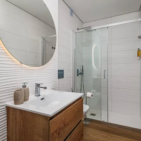 Oceanbreeze Aroeira - Optional Heated Pool - 5 Min Away * Aroeira (Setubal)
